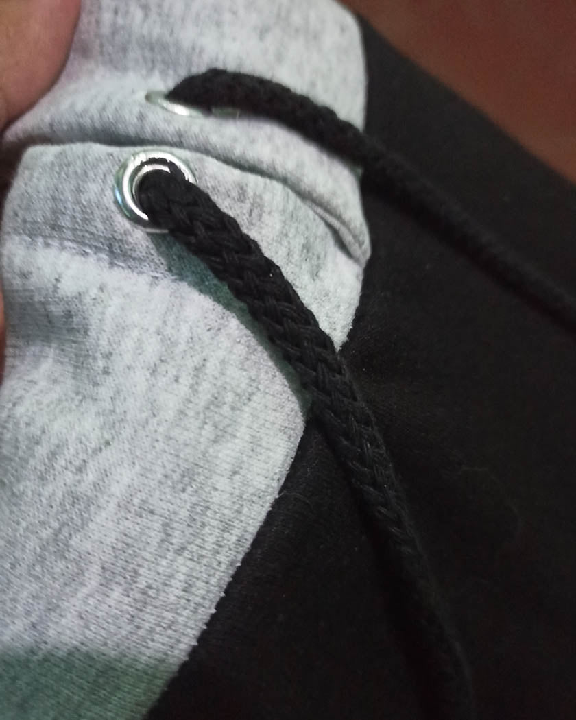 [Negro]