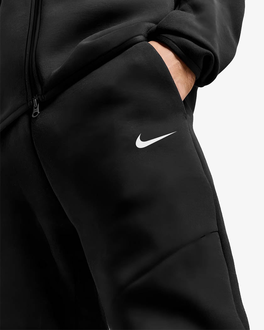[Negro]