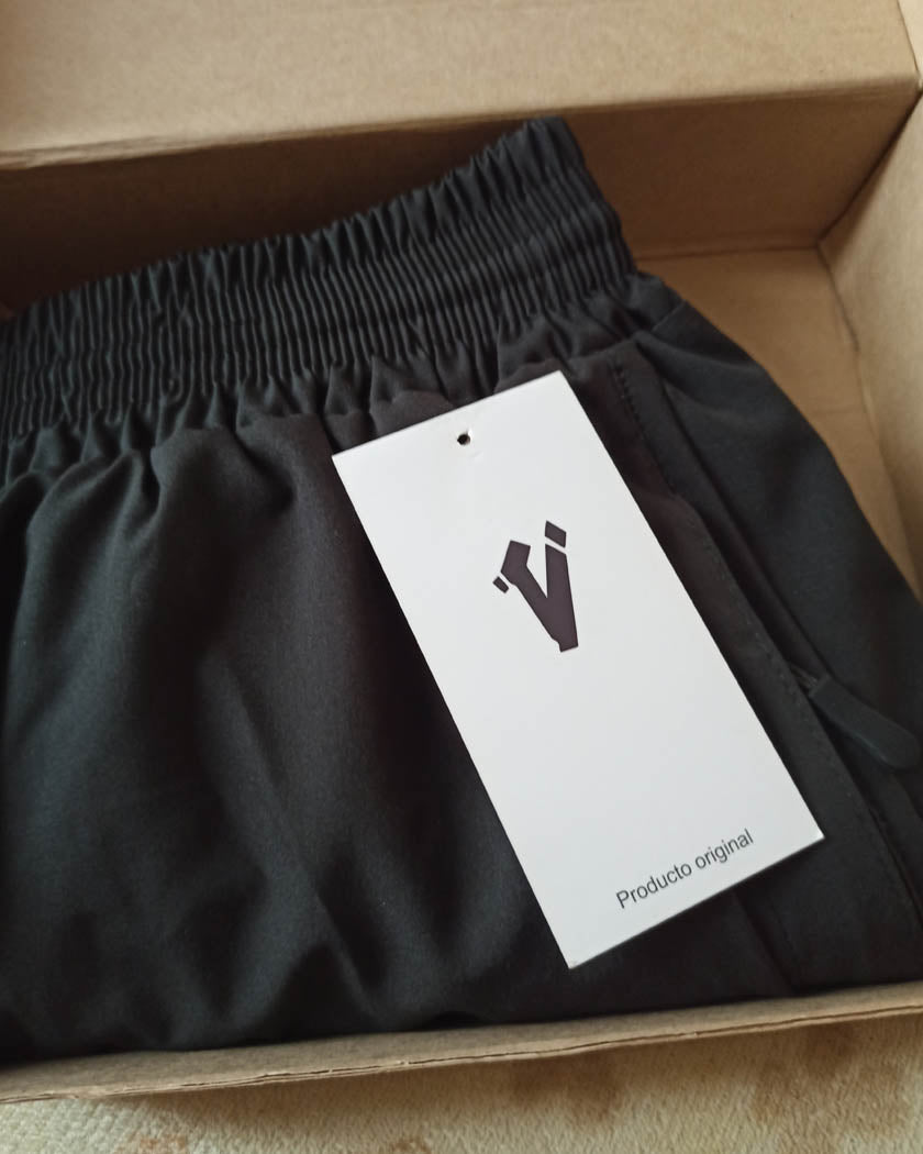 [Negro]